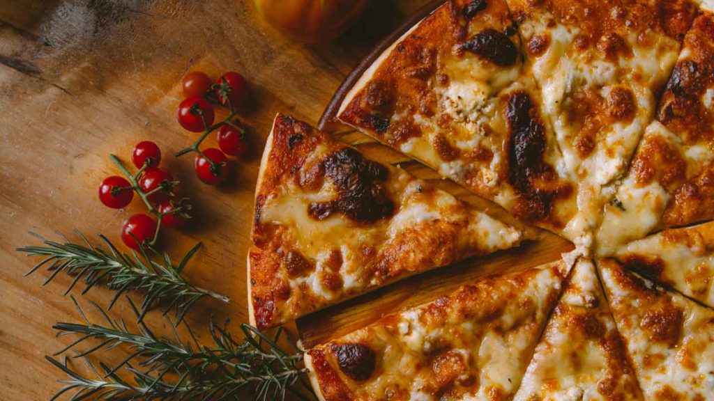 Leftover-Pizza-How-Long-One-can-Freeze-Its-Leftovers-on-digitaldistributionhub-org