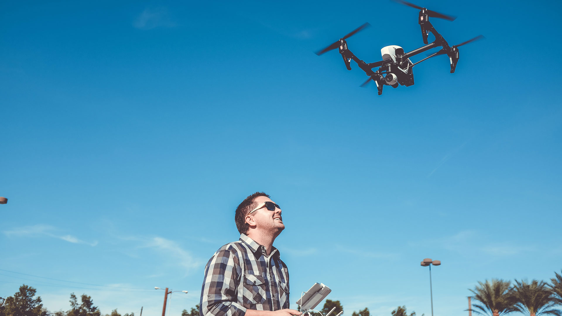 Ways to Become a Confident and Best Drone Pilot