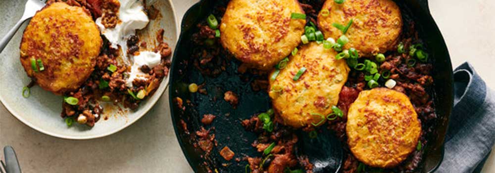 Cornbread-Biscuits-with-Roasted-Vegetarian-Chili