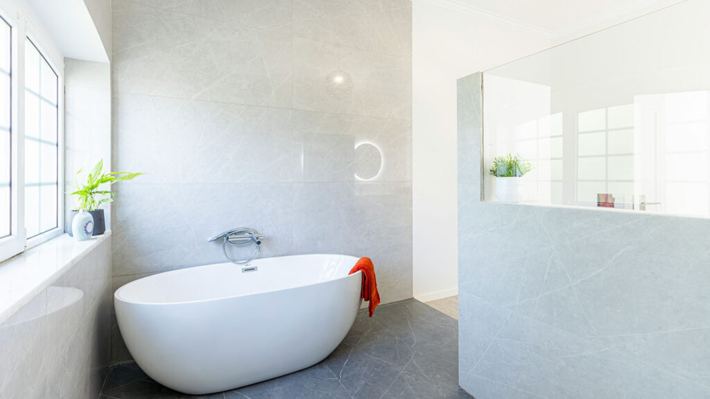 What Makes Solid Surface Bathtub Walls Ideal For Modern Bathroom Renovations What Makes Solid Surface Bathtub Walls Ideal For Modern Bathroom Renovations on digitaldistributionhub